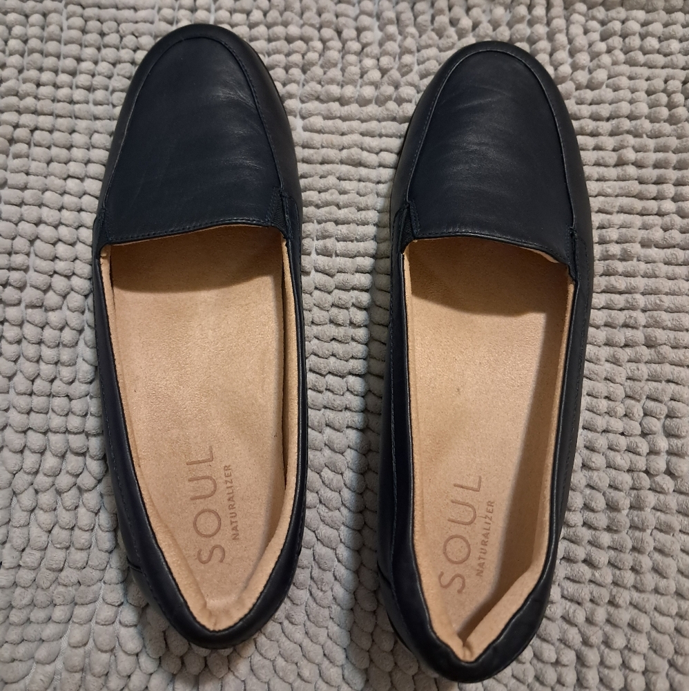 Soul Naturalizer Kacy slip-on Cushioned heel memory foam Flat Shoes size 11M.